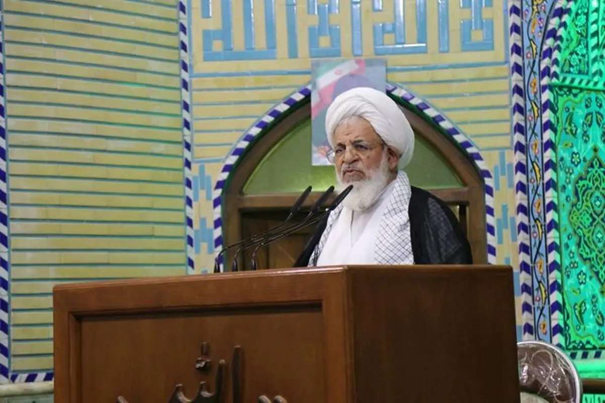 خطیب جمعه یزد: خداوند قومی که نهی از منکر و حجاب را فراموش کند، لعنت می‌کند