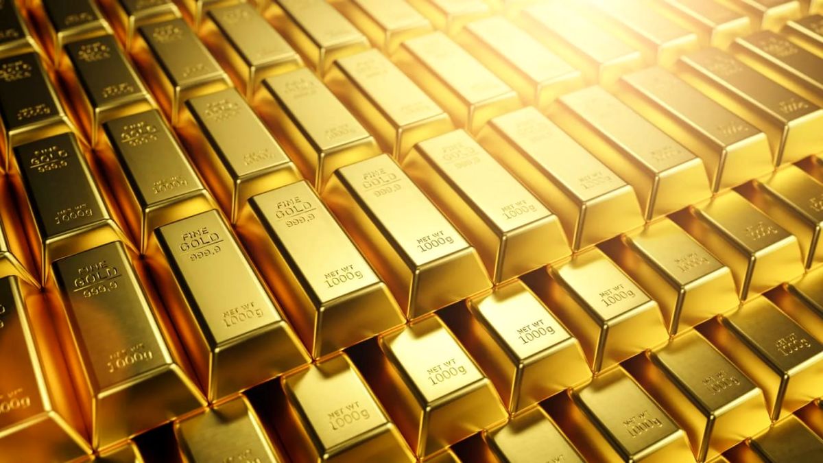 چرا قیمت طلا در حال فتح پیاپی قلههای پیشتر دست نیافتنی است؟