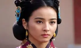 سفر به تاریخ؛ چهرۀ «بانو سوسانو» در 2 سالگی و 13 سالگی