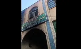  خبرگزاری تسنیم: اغتشاشگران مسلح پنج‌شنبه شب حوزه علمیه رامهرمز را آتش زدند