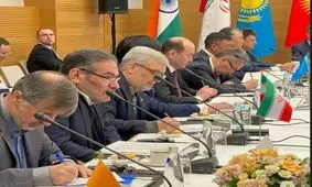 شمخانی: مداخله فرامنطقه‌ای در افغانستان، موجب توسعه ناامنی در منطقه می‌شود

