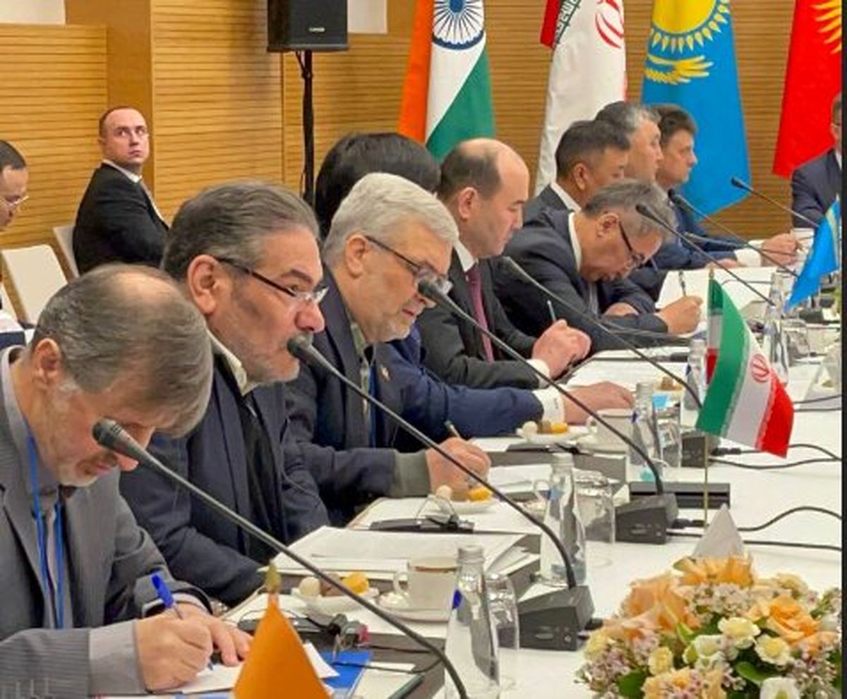 شمخانی: مداخله فرامنطقهای در افغانستان، موجب توسعه ناامنی در منطقه میشود