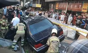 تصادف خودرو تشریفات وزارت خارجه ۲ مصدوم برجا گذاشت/ اعلام دلیل حادثه/ ویدئو

