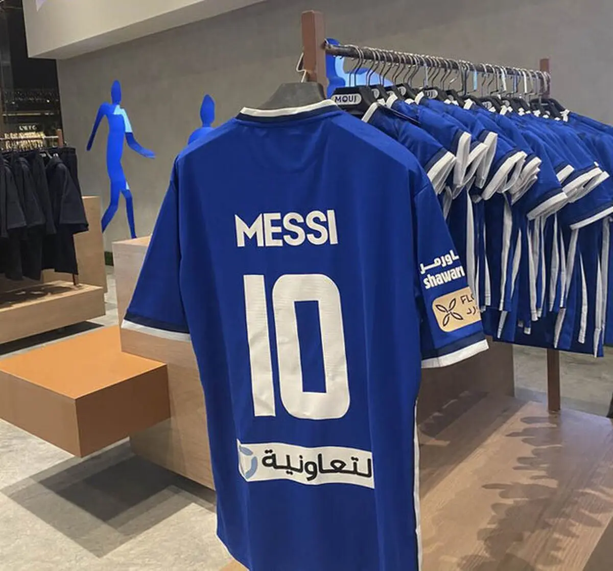 پیشنهاد نجومی و عجیب الهلال به مسی

