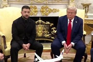 فایننشال تایمز درباره دیدار تنشآلود ترامپ و زلنسکی در کاخ سفید: به درگیری لفظی شدید انجامید/ ترامپ به زلنسکی گفت «شرایط مسکو را بپذیر، در غیر این صورت پوتین تو را نابود خواهد کرد»