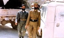 خاطره شنیدنی رهبر انقلاب از روزی که کلاشینکف دست گرفتند برای شکار تانک/ ویدئو