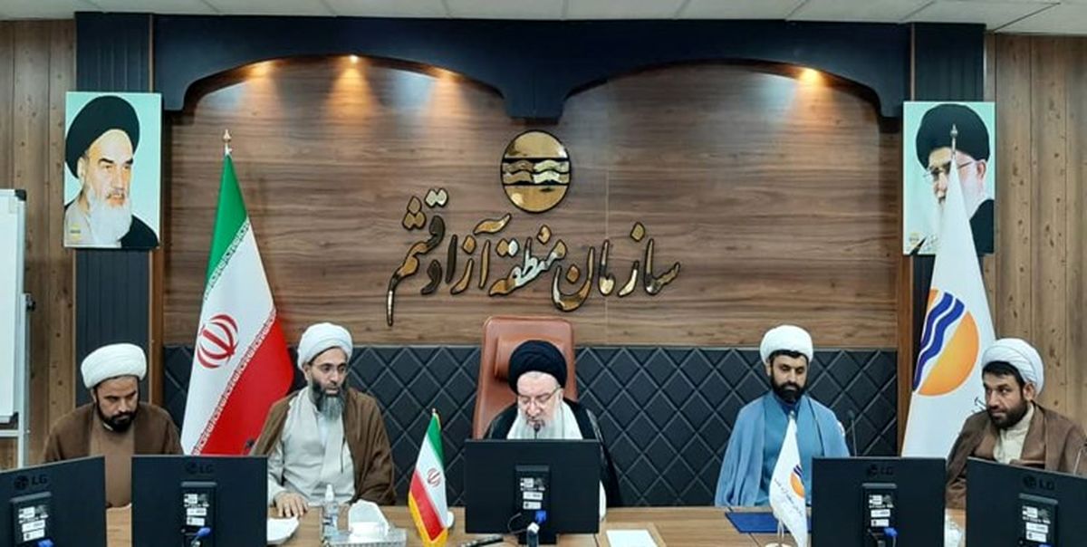 آیت الله خاتمی: اختلاس و بیحجابی هر دو حرام است