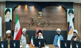 آیت‌ الله خاتمی: اختلاس و بی‌حجابی هر دو حرام است