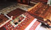 ترفند عجیب سارق مشهدی: با گفتن خوش‌تیپ/ فرش نفیس را برداشت و فرار کرد/ ویدئو