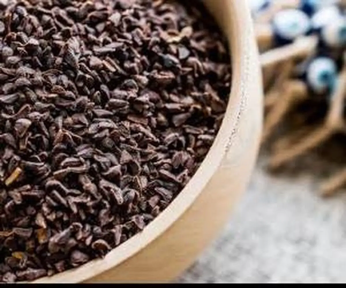 آشنایی با خواص و مضرات گیاه اسپند