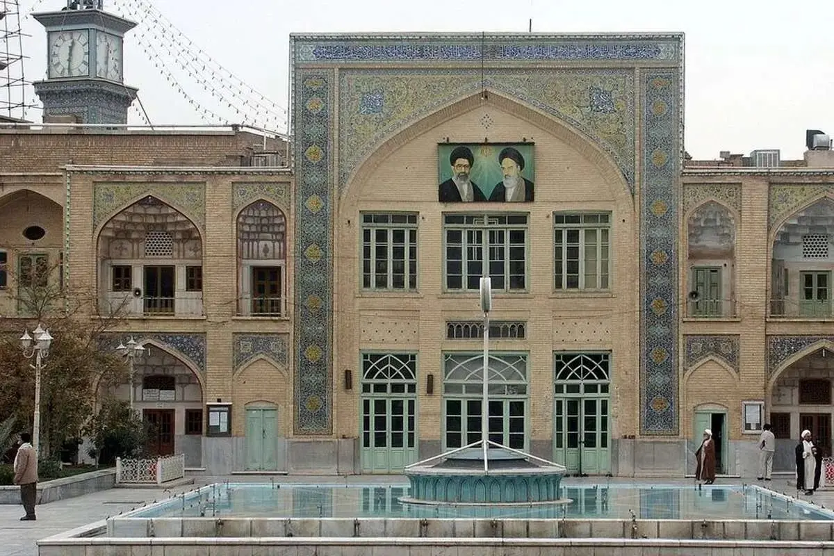 تقدیر از تحقیقات علمی حوزه علمیه درباره جنس چاقو برای بریدن سر گوسفند

