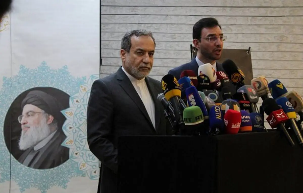 عراقچی: ایران برای جنگ و صلح آماده است

