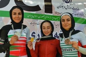 پخش ناگهانی تصاویر دوچرخه سواری زنان در حرم امام!/ ویدئو