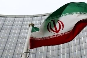 هفته جاری برای ایران به معنای واقعی کلمه حیاتی است/ امیدوارم پزشکیان و تیم همراهش با دست پر از نیویورک باز گردند/ آن سوی ماجرا مطلقاً جای خوش‌خیالی ندارد/ حال این خوش‌خیالی چه از جانب حامیان متعصب حکومت باشد چه از طرف براندازانِ قسم خورده آن!