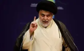 مقتدی صدر در ادعایی: حمله به خاک عراق با پهپادهای برادران ما در ایران مایه تاسف است/ سپاه نباید به عراق حمله کند