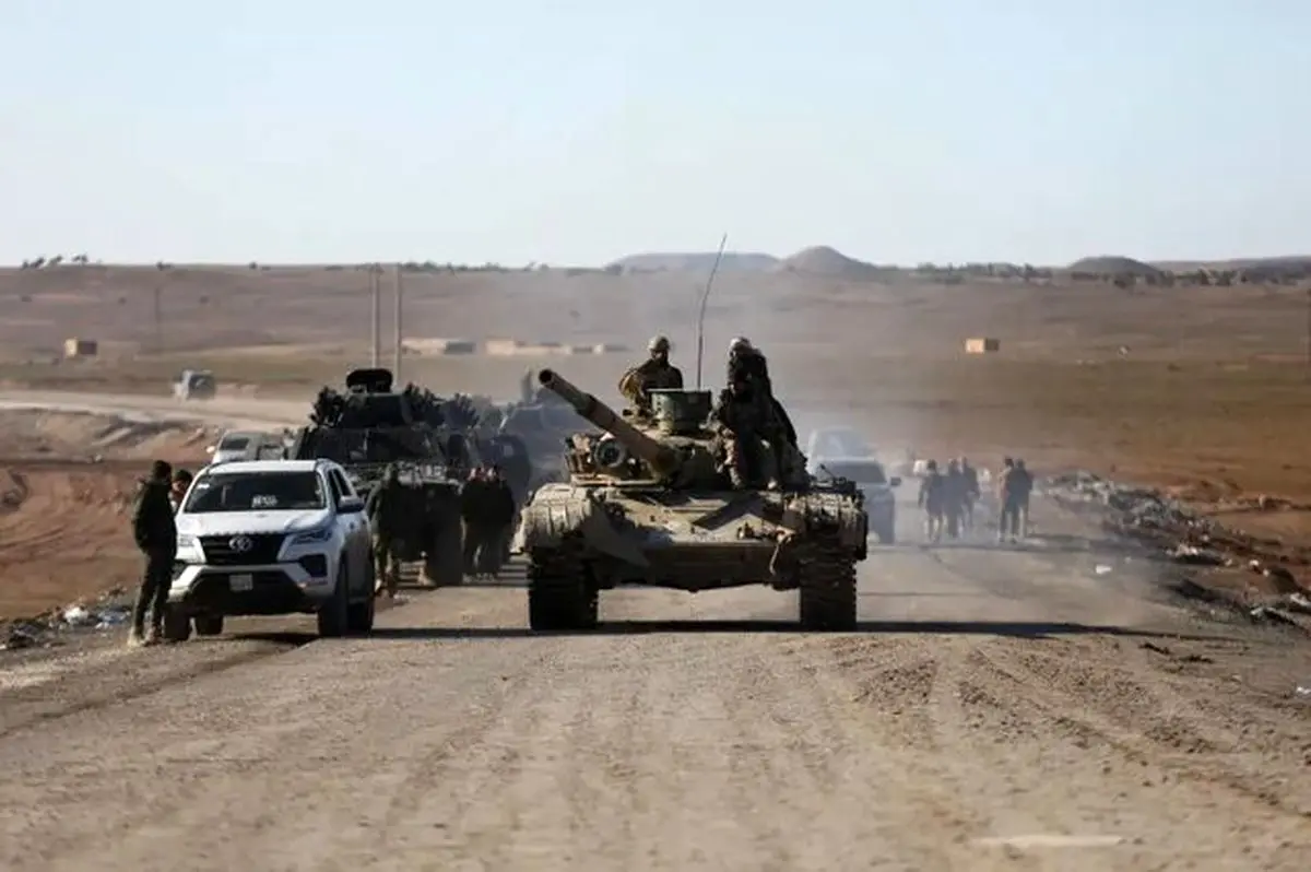 کنترل کامل استان رقه به دست نیروهای الجولانی افتاد
