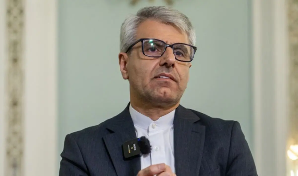 ایران با یک تیم کامل سیاسی، حقوقی، اقتصادی و فنی در ژنو حاضر شده است/ اینکه سطح غنی‌سازی چقدر باشد، به چه میزان، و چند سانتریفیوژ داشته باشیم، مواردی است که قاعدتاً هنوز به آن جزئیات نرسیده‌ایم
