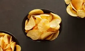 طرز تهیه چیپس سرکه ای ترد و خوشمزه