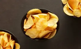 طرز تهیه چیپس سرکه ای ترد و خوشمزه