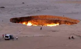 دروازۀ جهنم/ گودالی از آتش در ترکمنستان که دهه هاست روشن است/ ویدئو