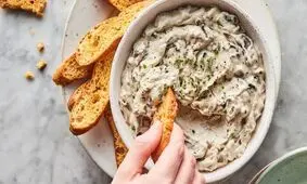 طرز تهیه دیپ قارچ؛ یک میان وعده خوشمزه