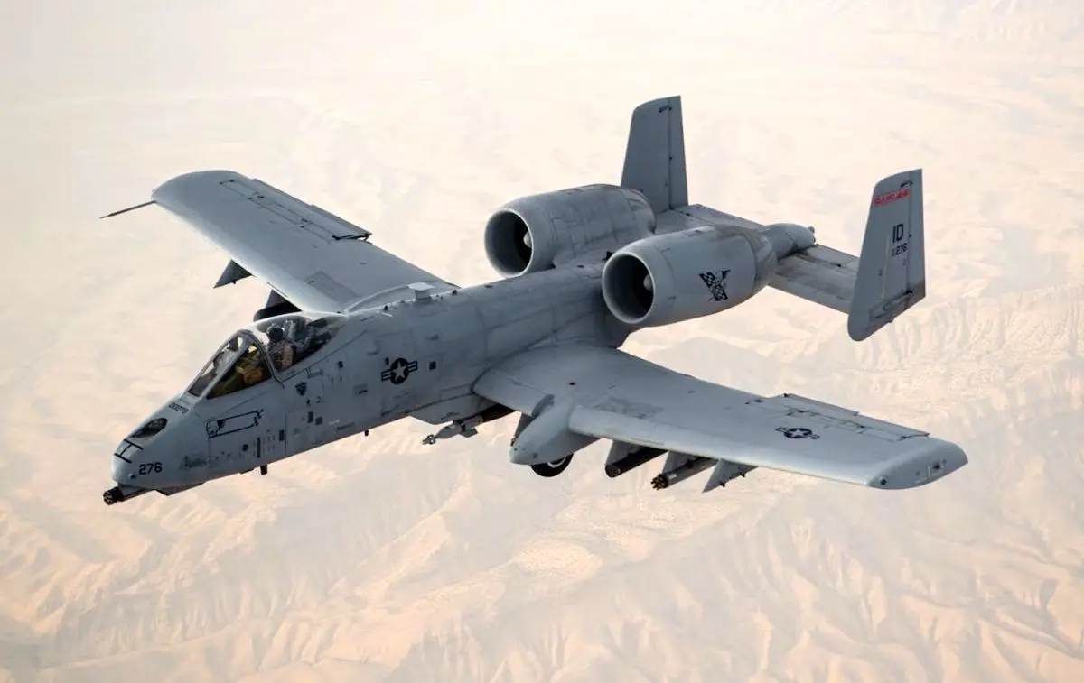 یک جنگنده دیگر در نزدیکی تنگه هرمز سقوط کرد | شب کابوس آمریکایی‌ها کامل شد