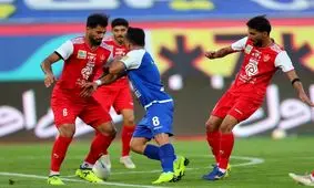 خطای مدافع پرسپولیس روی مهاجم استقلال پنالتی بود