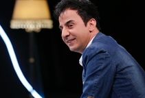 تبریک تولد عمو پورنگ به شاهرخ خان/ ویدئو