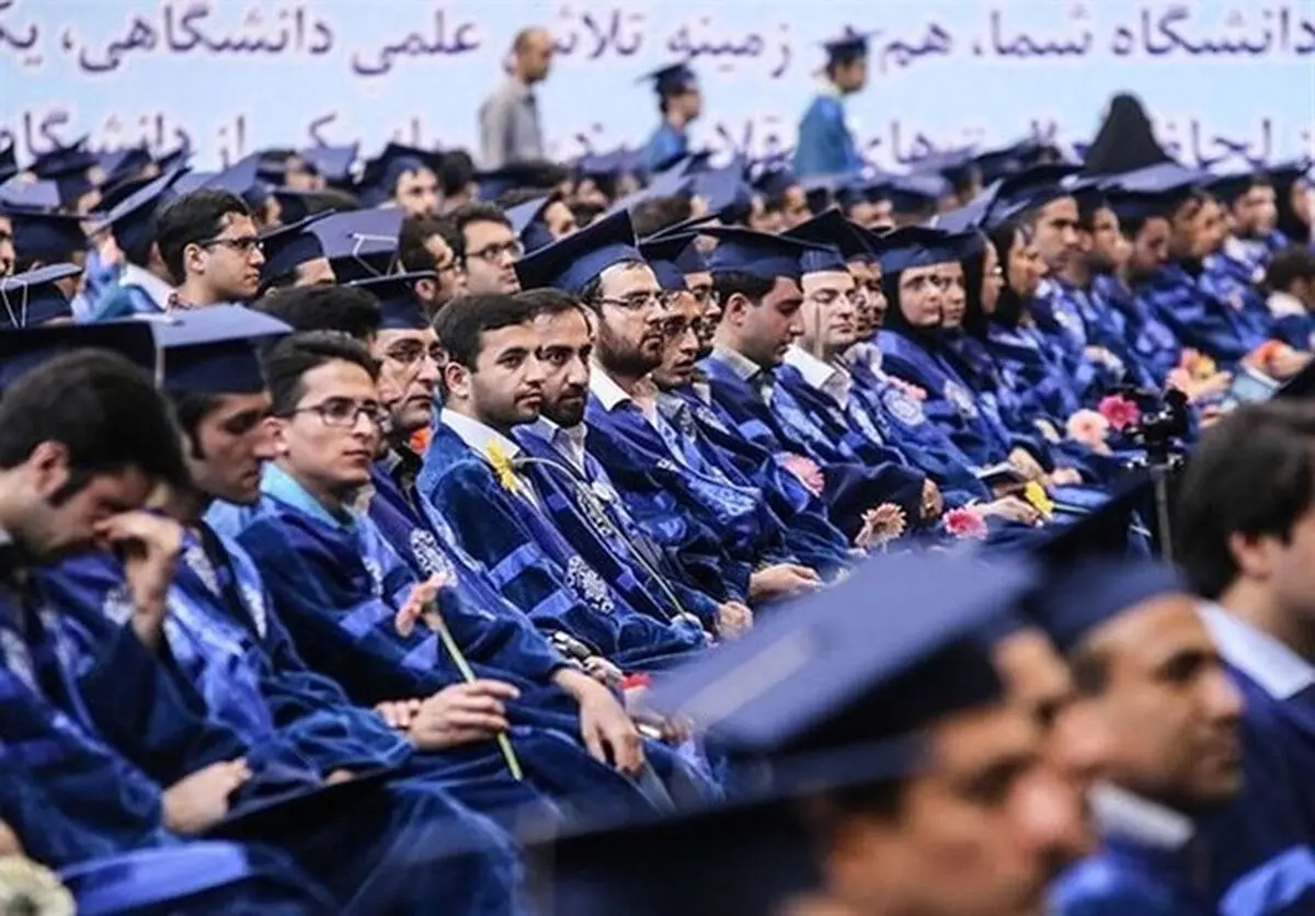 نظام اداری کشور در حال خالی شدن از نخبگان است/ در رشته‌هایی مثل حقوقی‌ها و آی‌تی‌ها، نخبگان در آزمون‌های استخدامی شرکت نمی‌کنند