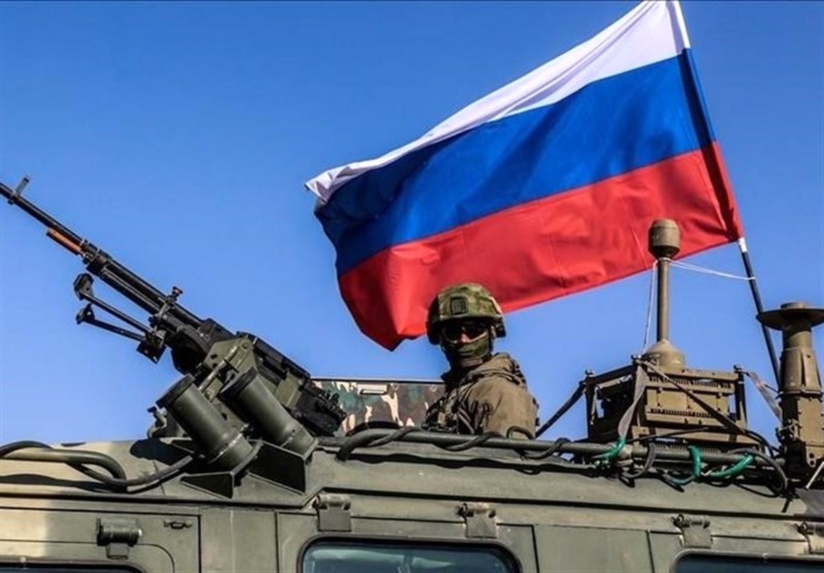 انتقاد یک نظامی روس در پخش زنده تلویزیون دولتی از حمله روسیه به اوکراین

