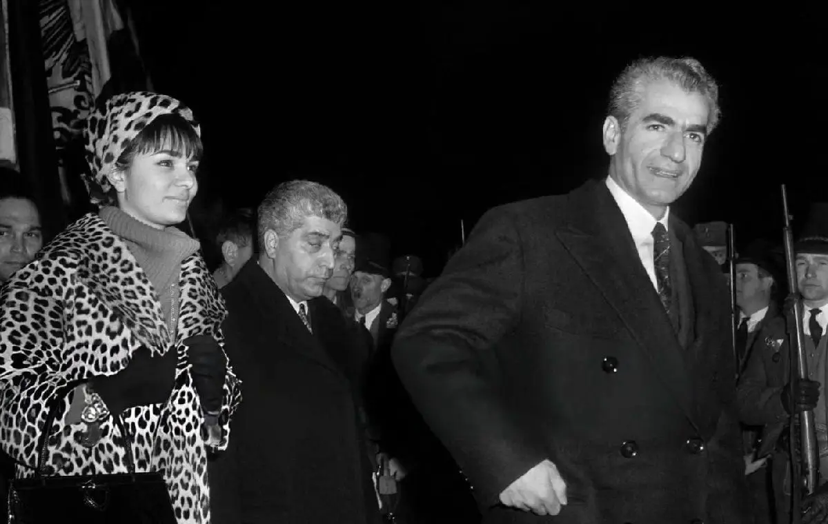 سفر در زمان؛ «محمدرضا پهلوی و فرح» در سفر نروژ؛ سال 1340/ تصاویر

