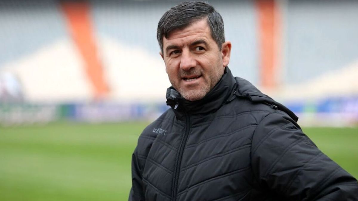 کریم باقری: پرسپولیس سرمربی بزرگ در حد نام خودش میخواهد