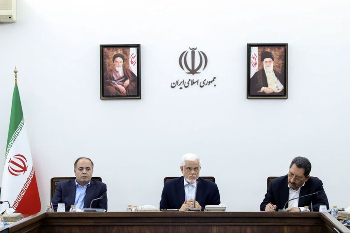  عارف: اختیار تعیین قیمت نان در هر استان به استانداران واگذار می‌شود 
