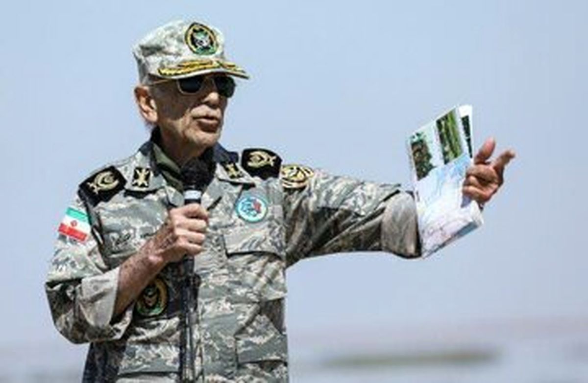 محسن رضایی و ابوشریف اعتقاد داشتند وظیفه سپاه جنگیدن با دشمن خارجی نیست/ گروههای چپ به ارتشیها تهمتهای ناموسی زدند/ در ارتش مخالفت چندانی با ادامه جنگ بعد از فتح خرمشهر وجود نداشت
