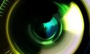 دوربینی با سرعت ۲ میلیارد فریم در ثانیه که از نور فیلمبرداری می‌کند