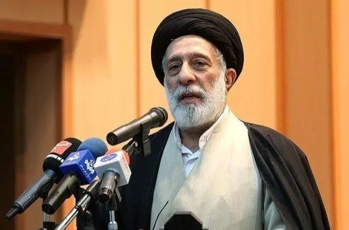 دیدار سید هادی خامنه ای با مهدی کروبی/ عکس

