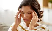 چرا بعد از چرت عصرگاهی سردرد می‌گیرید؟