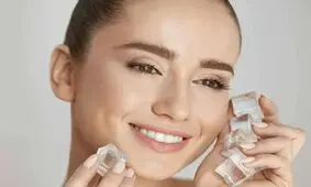 فواید یخ برای صورت