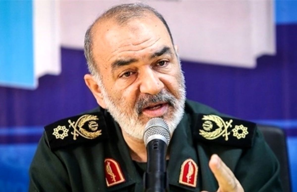 فرمانده سپاه: «سیلی نهایی» به آمریکا هنوز مانده است/ یقه آنها را «هر کجای جهان» خواهیم گرفت