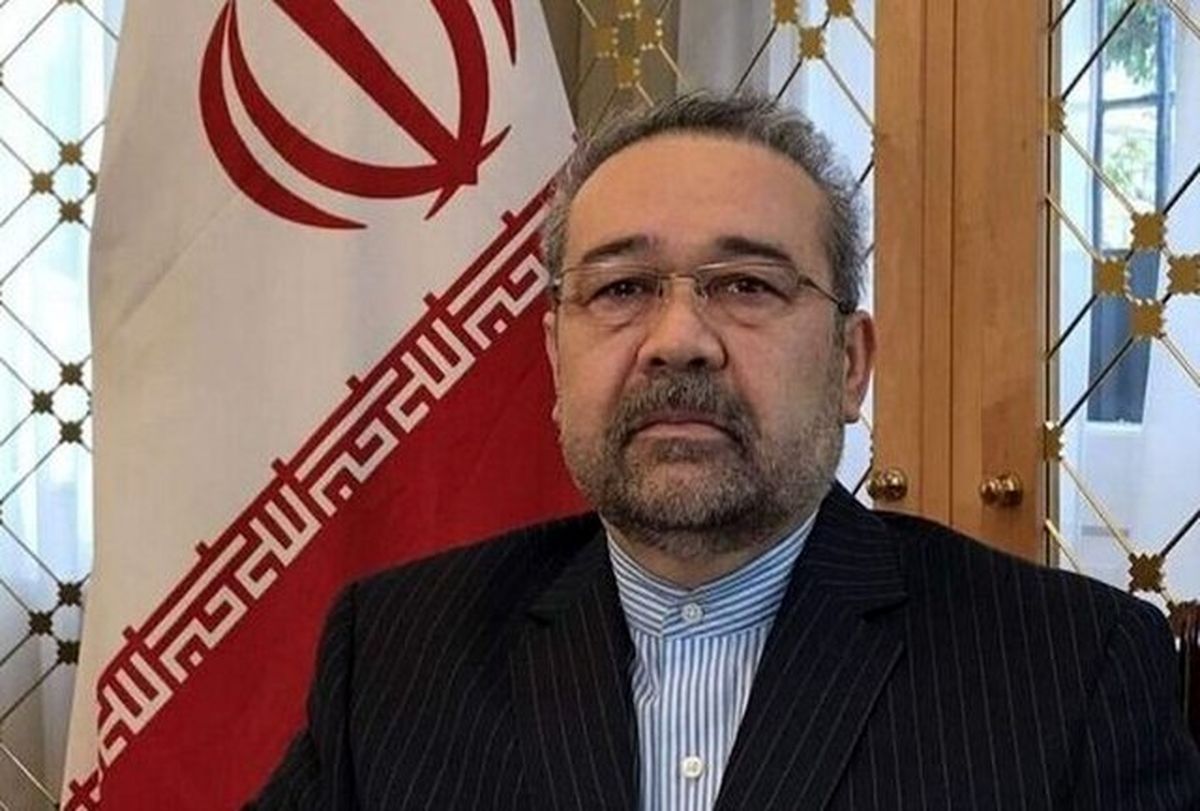 اروپا با برنداشتن تحریمهای موشکی ایران به پای خود شلیک میکند