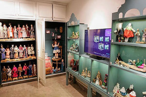 سفری به دنیای عروسک‌ ها در موزه عروسک‌ های ملل