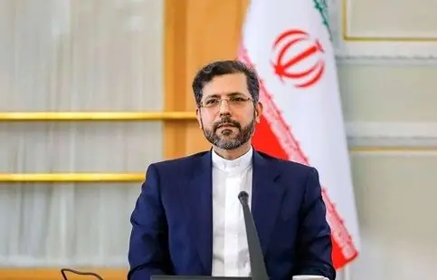 خطیب‌زاده: ایران دیشب در آستانهٔ پاسخ به نقض آتش‌بس بود ولی پاکستان مداخله کرد/ ویدئو