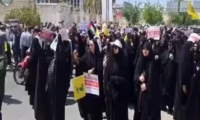 تجمع علیه فستیوال کوچه با پرچم حزب الله لبنان / آیا حزب الله مخالف موسیقی است؟