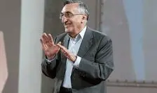 کامران فانی درگذشت

