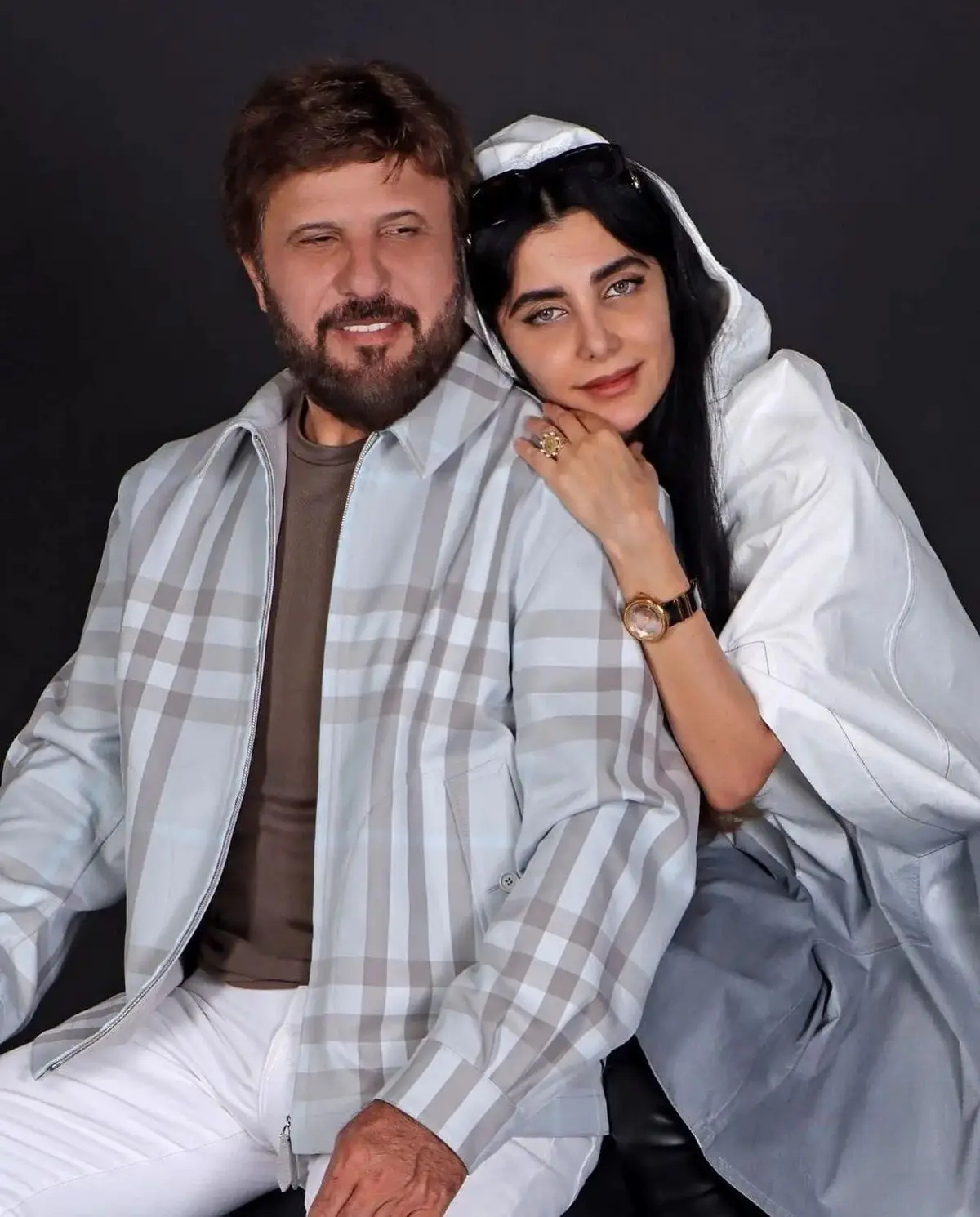  آهنگ احساسی بیژن مرتضوی در اولین سالگرد همسرش ستاره/ ویدئو