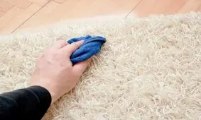  راهکار شستشو فرش ماشینی سفید
