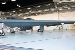 افشای جزئیات عملیات بمب‌ افکن‌های B-۲ آمریکا در ایران/ تصاویر