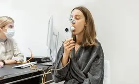 آمریکا مجوز داد؛ تست تنفسی کرونا زیر ۳ دقیقه