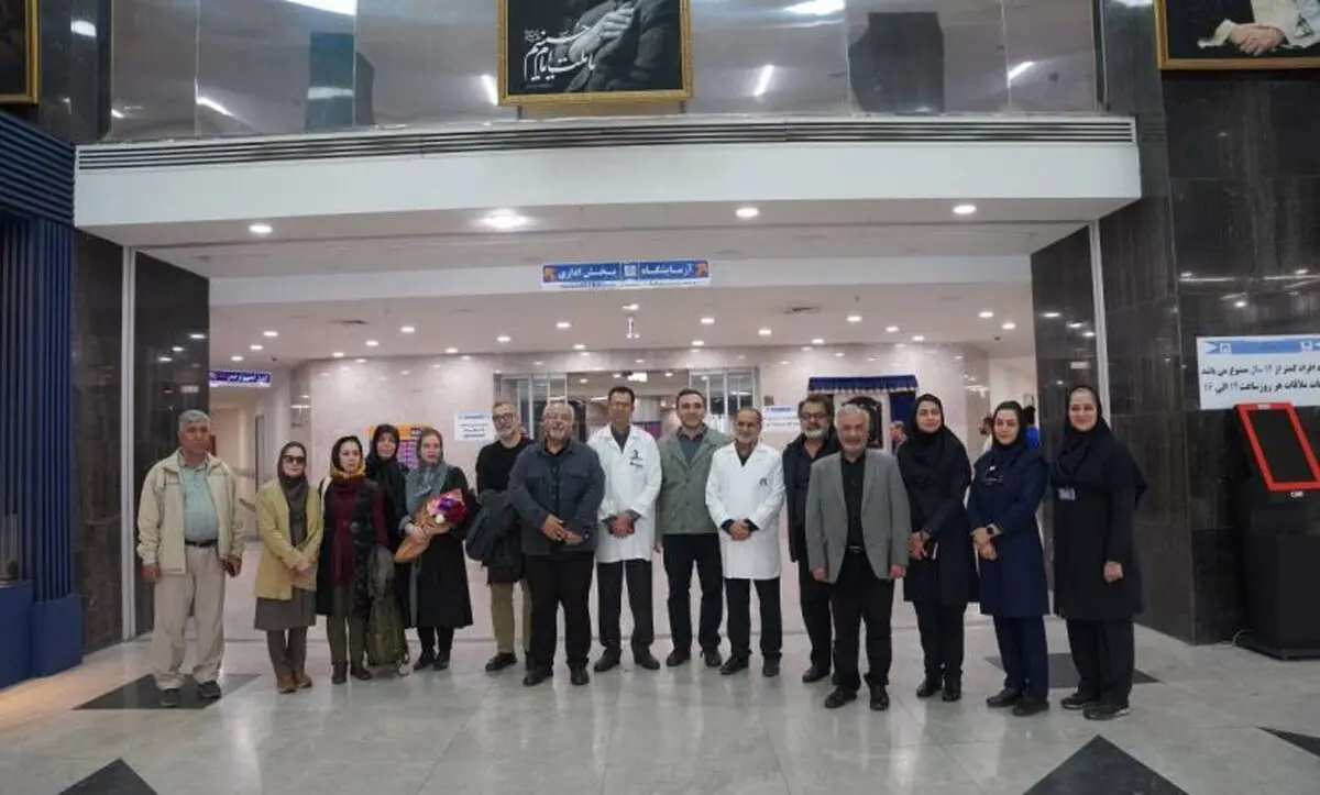 دیدار صمیمانه اهالی سینما با کادر درمان و مجروحان جنگ 