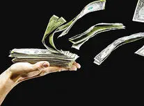 ۱۲ هزار همت نقدینگی؛ پول از کنترل خارج می‌شود